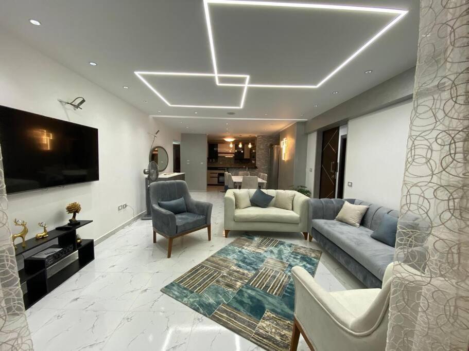 Luxury 3 Bedrooms 2 Bathrooms Apartamento *