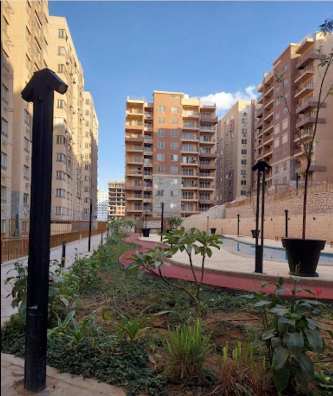 Apartment Luxury 3 Bedrooms 2 Bathrooms *